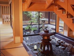 Ryotei Ryokan Kyoheiso Исе Екстериор снимка